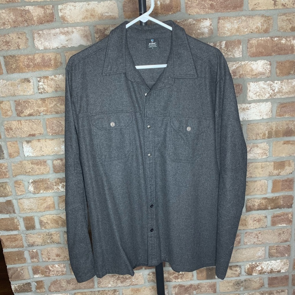 Warm, dark grey Kuhl fleece shirt